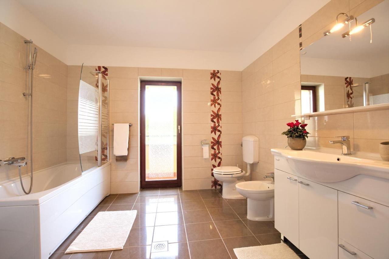 Appartman Rozana Barban Exterior foto