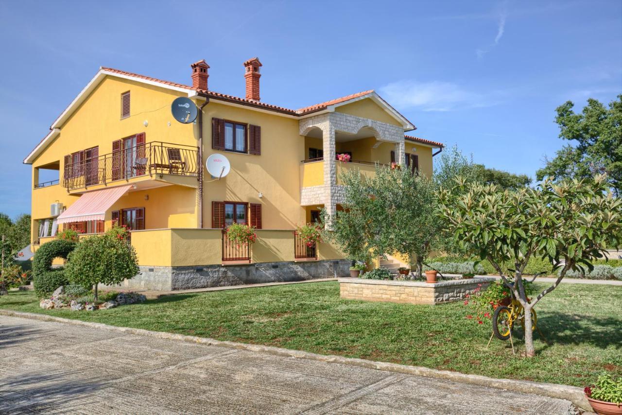 Appartman Rozana Barban Exterior foto