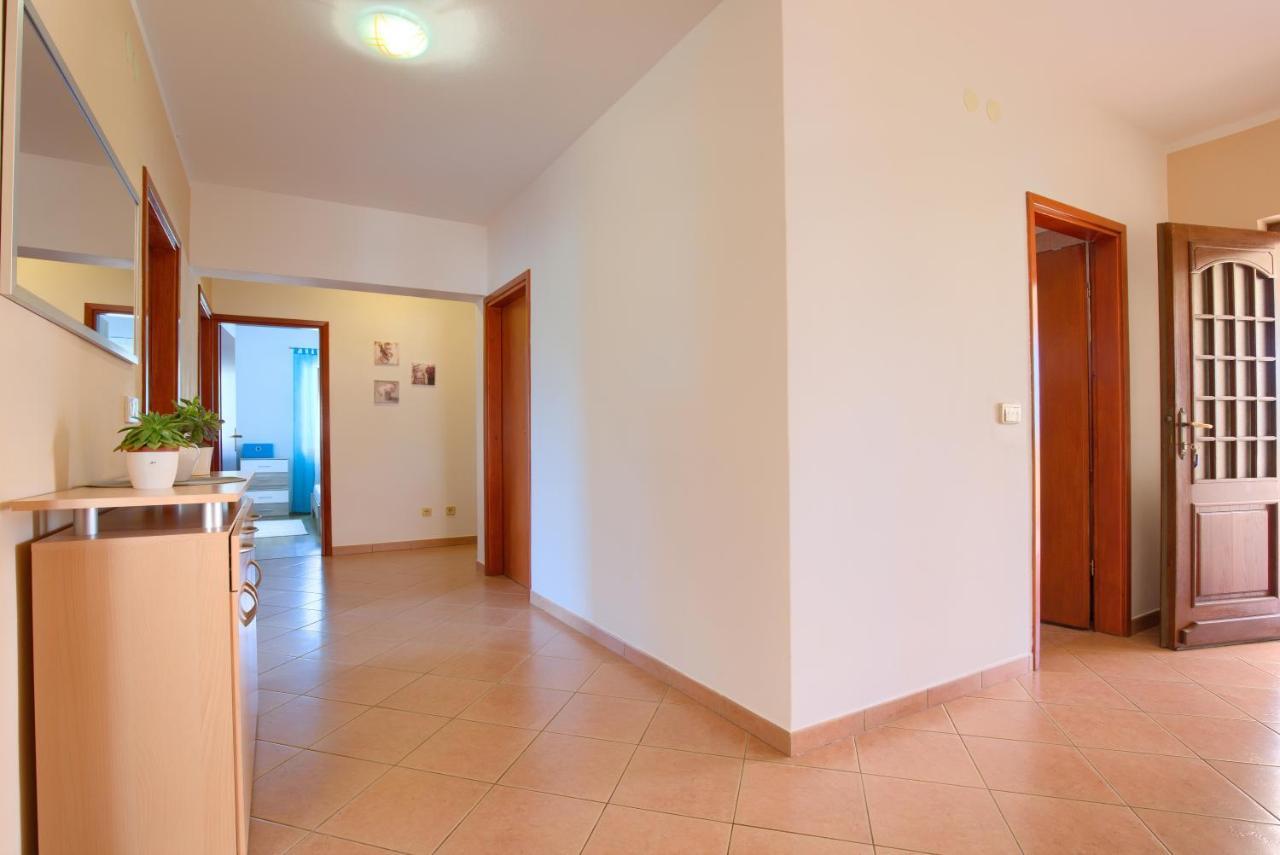 Appartman Rozana Barban Exterior foto